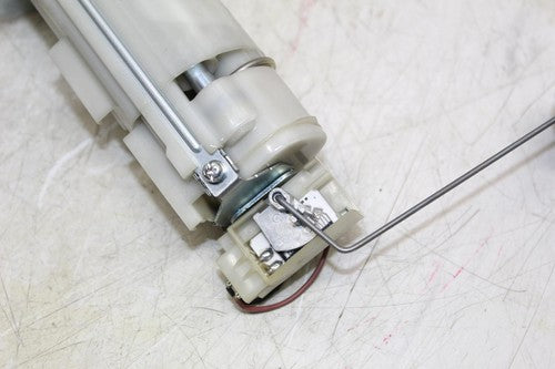 2009 Suzuki Gsxr1000 Fuel Pump Gas Petrol Sender Unit 15100-47H00