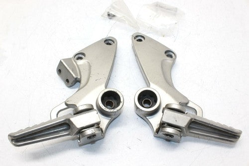 02-05 Kawasaki Zzr1200 Rear Back Passenger Peg Set Pair OEM