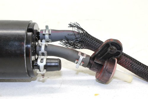 04-05 Suzuki Gsxr750 Evap Vapor  Charcoal Emission Canister OEM 17210-26e00