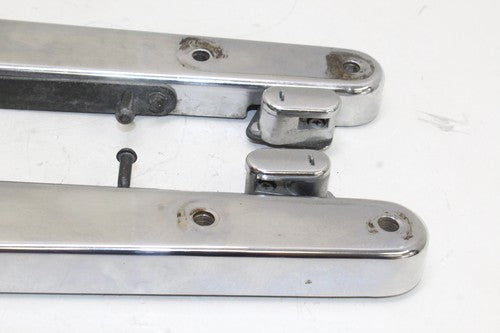 1997 Kawasaki Vulcan 1500 Vn1500d Classic Rear Passenger Fender Grab Rail OEM