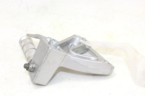 2001 Suzuki Bandit 600 Gsf600s Rear Back Passenger Peg Set Pair