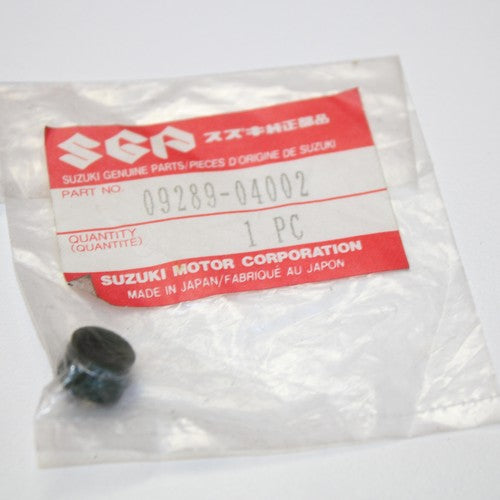 Suzuki Oil Seal 09289-04002 OEM