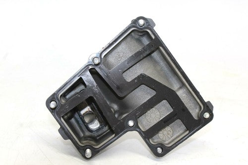 2009-14 Yamaha Yzf R1 Engine Motor Breather Box Oem