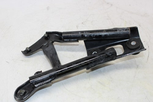 2005 Suzuki Boulevard M50 Vz 800 Exhaust Muffler Support Bracket