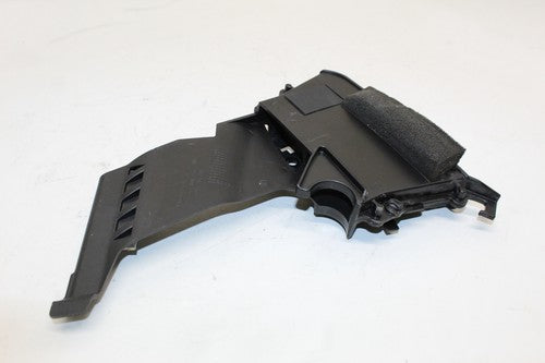 2014 Honda Interceptor 800 Vfr800f Left Air Intake Duct Tube 64331-mjm-d100