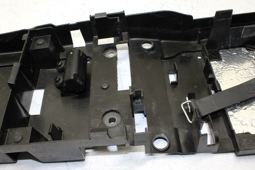 08-16 Yamaha Yzf R6 Rear Back Tail Undertail Battery TRAY Plastic OEM