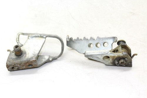 02-04 Yamaha Ttr125e Shifter Pedal W/Clutch Perch W/Mount OEM