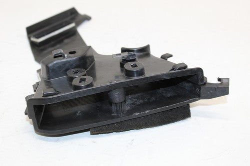 2014 Honda Interceptor 800 Vfr800f Left Air Intake Duct Tube 64331-mjm-d100