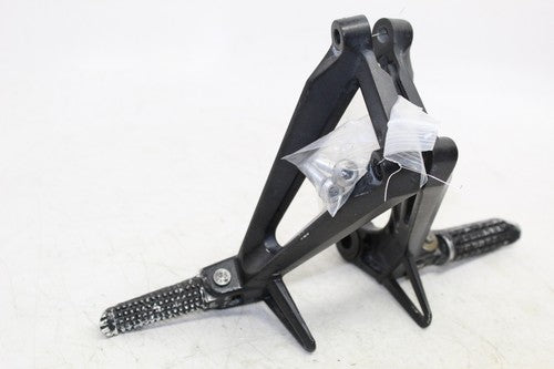 2018 Yamaha Yzf-r3 Rear Back Passenger Peg Set Pair
