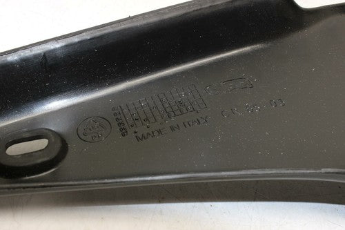 2002-03 CR250R CR125 GAS FUEL TANK GUARD PLATE SHROUD LOUVER PLASTIC