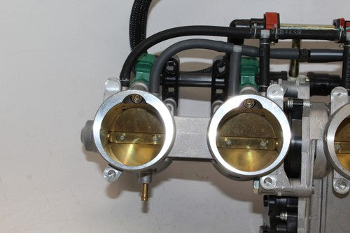 2022 Kawasaki Ninja Zx-10r Main Fuel Injectors / Throttle Bodies OEM