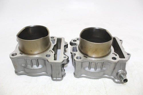2007 Suzuki Vstrom 650 Dl650 Engine Motor Piston Cylinders Block Jug