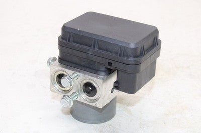 2018 YAMAHA XMAX CZD300A OEM ABS BRAKE PUMP UNIT MODULE