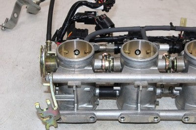 2000 SUZUKI GSXR 750 OEM MAIN FUEL INJECTORS / THROTTLE BODIES