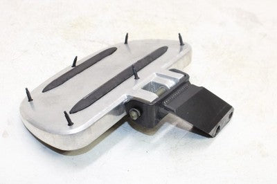 01-03 YAMAHA ROAD STAR XV1600A OEM RIGHT REAR FOOT REST STEP