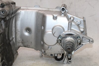 03-06 SUZUKI BURGMAN 400 AN400S OEM ENGINE MOTOR CRANKCASES CRANK CASES