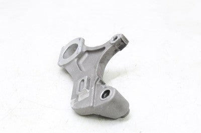 2006 YAMAHA YZF R1 OEM REAR BRAKE CALIPER HANGER BACK MOUNTING BRACKET