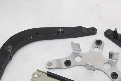 2018 KAWASAKI CONCOURS 14 ZG1400 ABS OEM FRONT GAS TANK BRACKET MOUNT SET