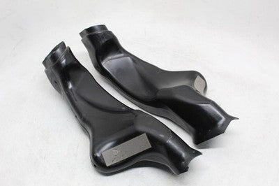 05 06 SUZUKI GSXR 1000 OEM LEFT RAM AIR INTAKE DUCT TUBE