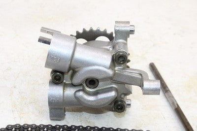 99-05 YAMAHA YZF R6 OEM ENGINE MOTOR OIL PUMP