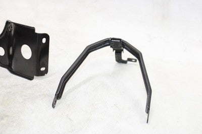 2004 YAMAHA VINO 125 XC125 OEM MISC BRACKET MOUNTS PAIR