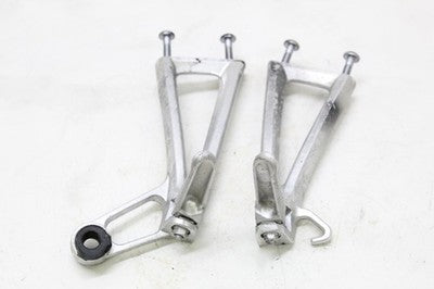 2005 YAMAHA YZF R6 OEM REAR BACK PASSENGER PEG SET PAIR