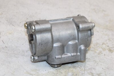 1998 KAWASAKI CONCOURS 1000 ZG1000A OEM ENGINE MOTOR OIL PUMP HOUSING