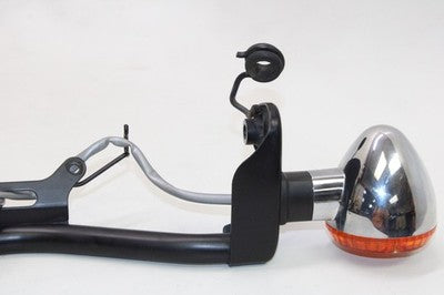 2012 KAWASAKI VULCAN 900 VN900B CLASSIC OEM FRONT TURN SIGNAL PAIR W BAR
