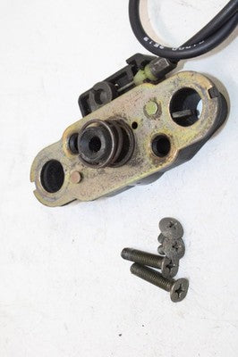 1994 SUZUKI GS500E OEM REAR BACK SEAT LOCK !NO KEY!