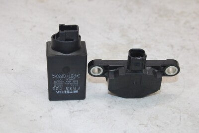 13-15 HONDA CB500X OEM TURN SIGNAL BLINKER RELAY FLASHER SWITCH W TIP OVER