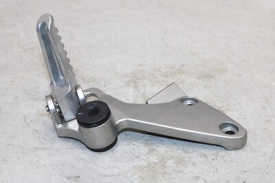 02-05 KAWASAKI ZZR1200 OEM RIGHT REAR BACK PASSENGER PEG
