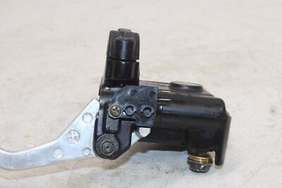 03-06 SUZUKI BURGMAN AN400S OEM FRONT BRAKE MASTER CYLINDER LEFT