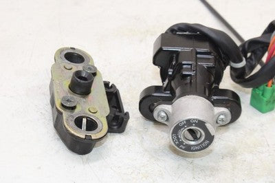 01-02 SUZUKI GSXR 1000 OEM IGNITION LOCK SET W/ GAS CAP SEAT LOCK !no Key!