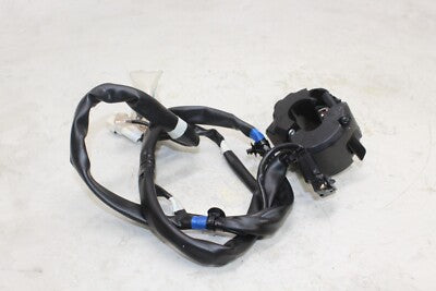 2023 YAMAHA YZF R3 OEM LEFT CLIP ON HANDLE HORN SIGNALS SWITCH SWITCHES