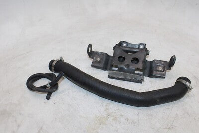 97-98 SUZUKI GSXR600 OEM HOSE MISC HOSE BRACKET MOUNT