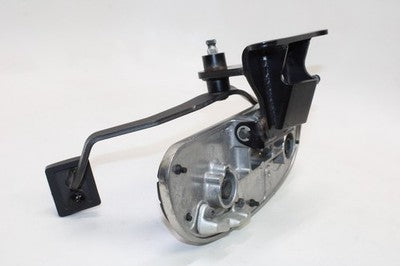 07-24 KAWASAKI VULCAN 900 VN900B CLASSIC OEM LEFT FRONT FOOT REST W PEGS