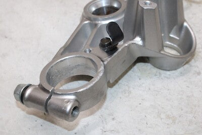 04-05 KAWASAKI ZZR1200 OEM FORKS UPPER TRIPLE TREE CLAMP