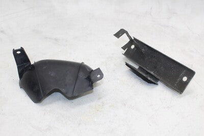01-07 SUZUKI HAYABUSA GSX1300R OEM GAS TANK FUEL CELL PETROL RESERVOIR BRACKET