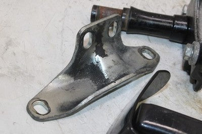 2002 HARLEY-DAVIDSON SPORTSTER 883 CUSTOM XL883C OEM MISC BRACKET MOUNT PAIR SET