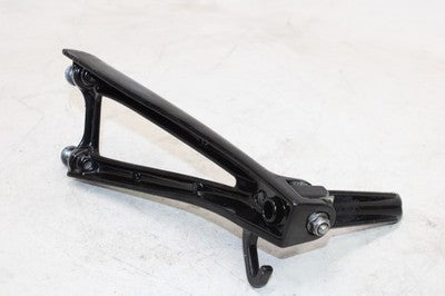 03-05 YAMAHA YZF R6 OEM LEFT REAR BACK PASSENGER PEG