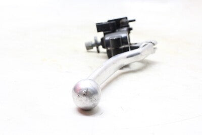 2005 KAWASAKI ELIMINATOR 125 BN125A OEM CLUTCH PERCH MOUNT WITH LEVER