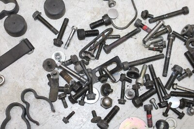 2004 KAWASAKI VULCAN 1500 VN1500E CLASSIC OEM ENGINE MOUNTING BOLTS SCREWS