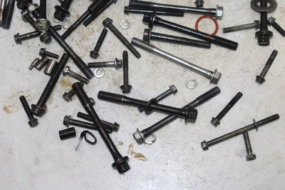 04-09 SUZUKI GSXR 600 OEM ENGINE MOUNTING BOLTS HARDWARE MOTOR SCREWS