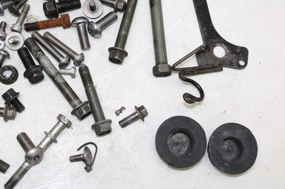 2002 YAMAHA V STAR 650 XVS650A CLASSIC OEM ENGINE MOUNTING BOLTS MOTOR SCREWS