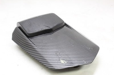 04-06 YAMAHA YZF R1 OEM REAR TAIL SEAT SOLO FAIRING MOUNT