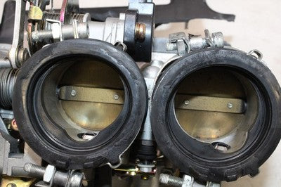 04-06 YAMAHA YZF R1 OEM MAIN FUEL INJECTORS / THROTTLE BODIES