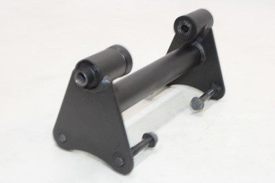 2009 KAWASAKI VULCAN 900 VN900B CLASSIC OEM ENGINE MOUNT MOTOR BRACKET
