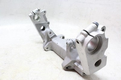 2001 HONDA CBR929RR OEM REAR  SUBFRAME SUB FRAME MOUNTING MOUNTING BRACKET MOUNT