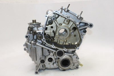 04-06 SUZUKI VSTROM 650 DL650 OEM ENGINE MOTOR CRANKCASE CRANK CASES BLOCK