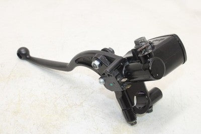 2018 YAMAHA XMAX CZD300A OEM FRONT BRAKE MASTER CYLINDER W/ LEVER